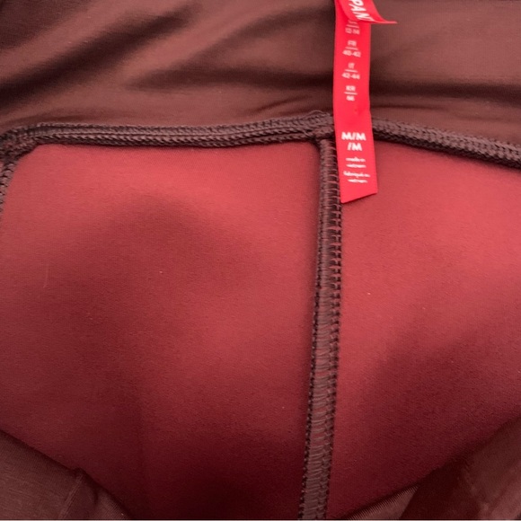 Spanx High Waisted Marron Faux Suede Leggings Size Medium - Picture 10 of 11